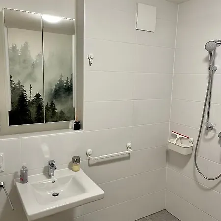 Moderne Neubauwohnung Bei Koeln לינדלאר